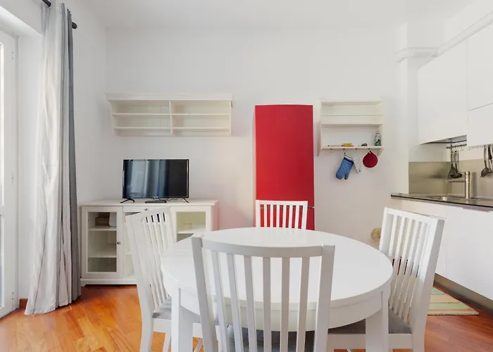 Ca\' Granda M5 & Bicocca - Apartment With Parking