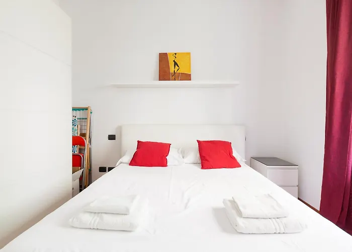 Ca\' Granda M5 & Bicocca - Apartment With Parking